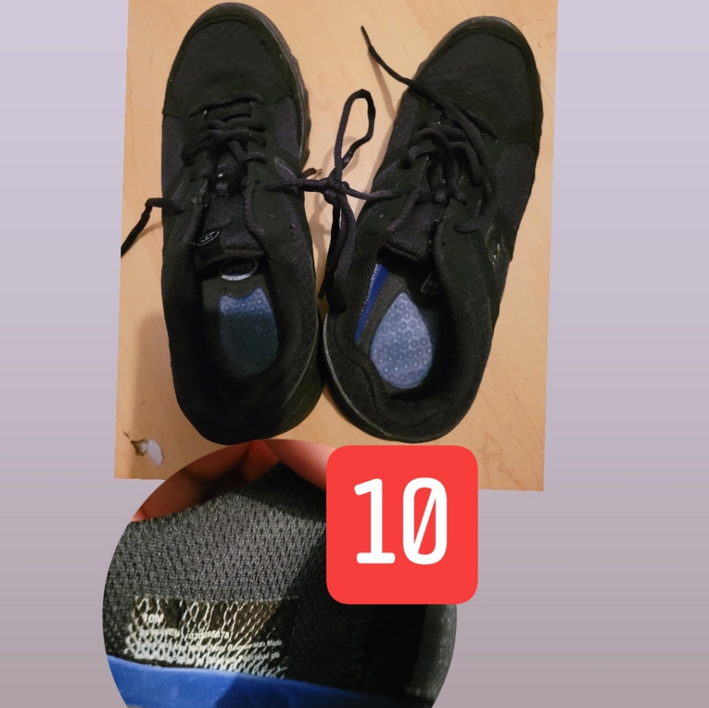 DR.SHOLLS SIZE 10